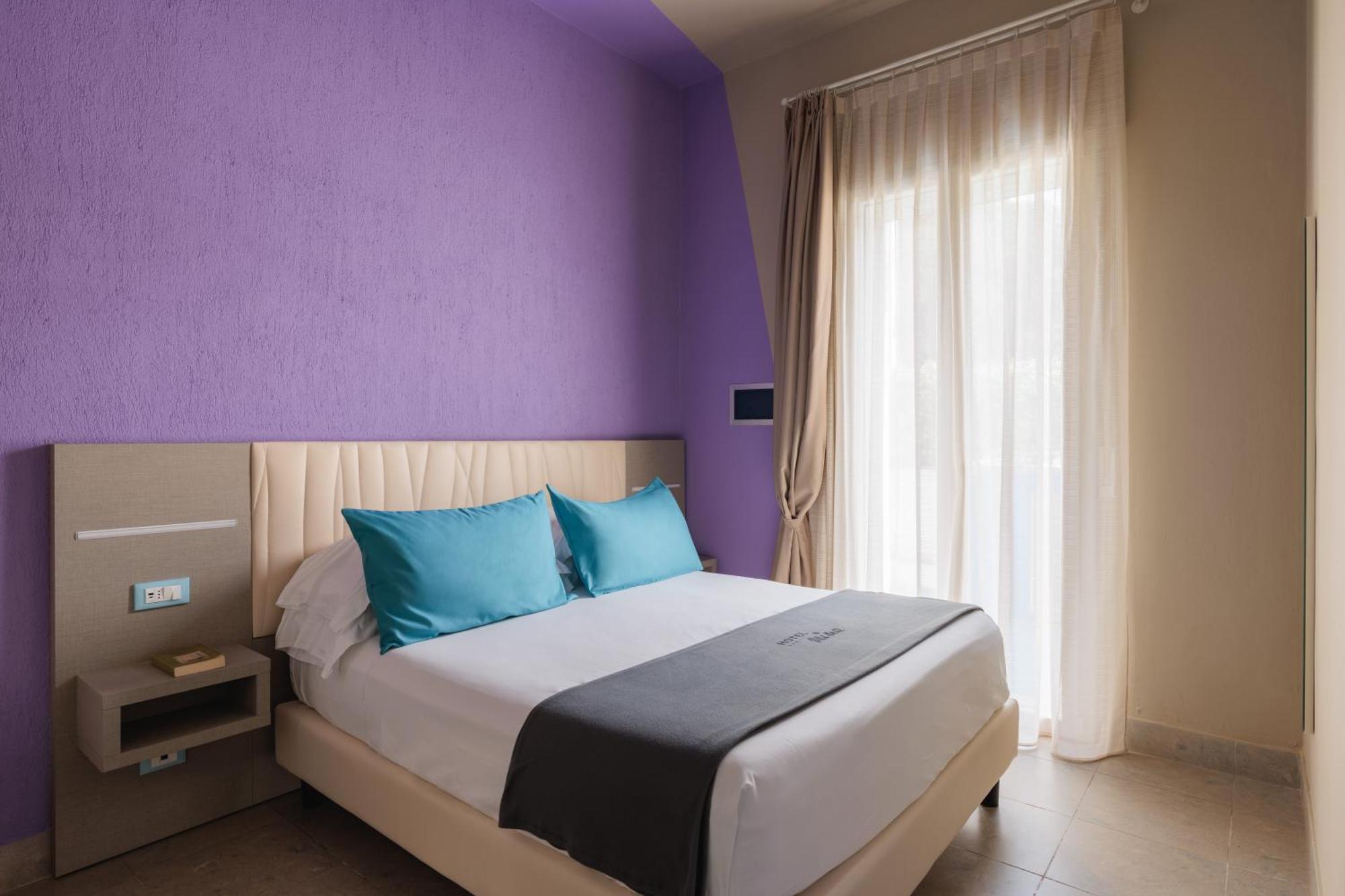 Nina Hotel 3*