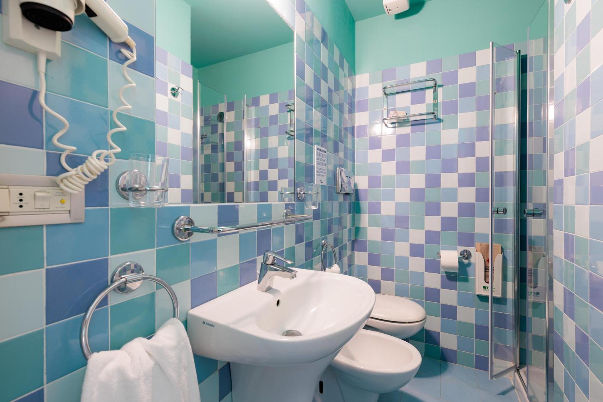 Hotel Nina 3*