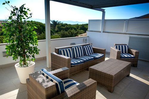 Nina Hotel 3*